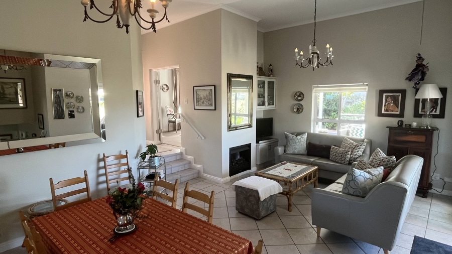 3 Bedroom Property for Sale in Van Riebeeckshof Western Cape